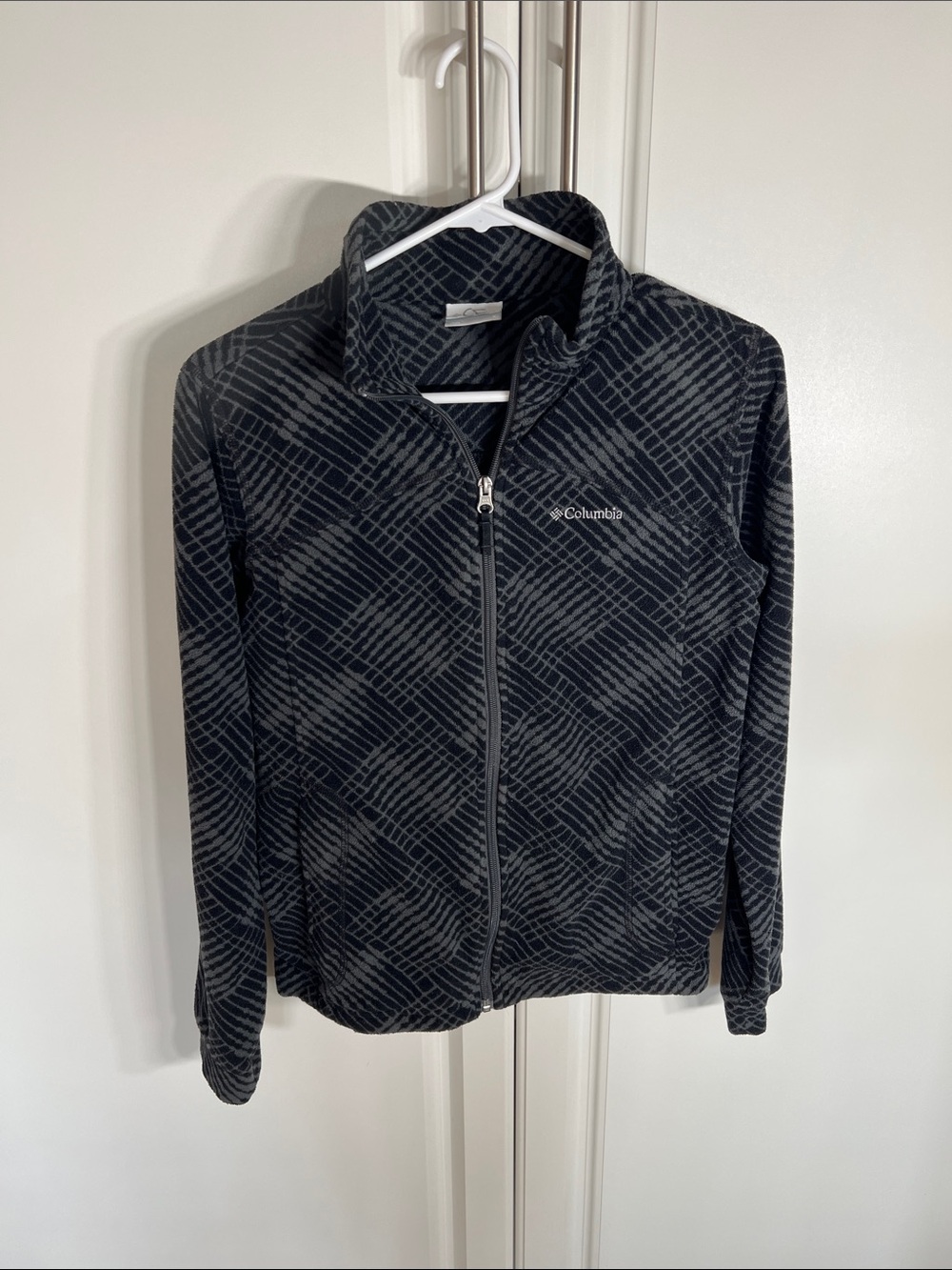 Columbia Black & Gray Patterned Full-Zip Teddy Fleece Jacket